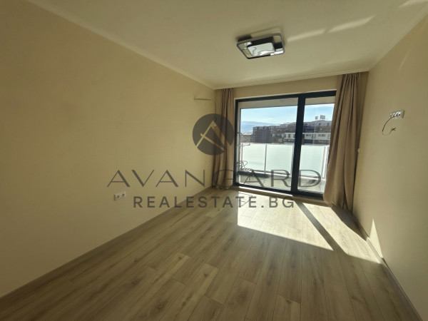 TURNKEY TWO-ROOM APARTMENT! SMIRNENSKI!