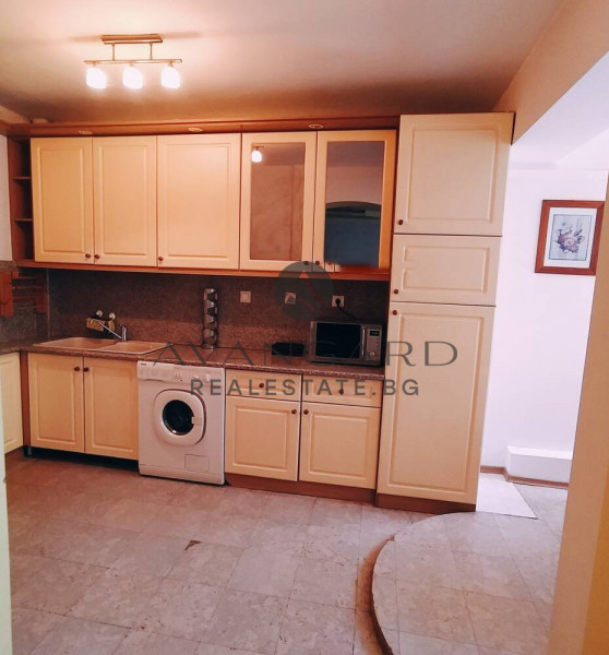 FURNISHED THREE-ROOM APARTMENT NEAR KAUFLAND