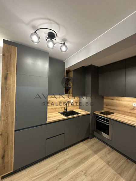 ЛУКСОЗЕН ДВУСТАЕН АПАРТАМЕНТ! СМИРНЕНСКИ!