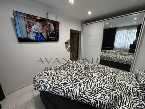 Two -bedroom apartment Saturday market