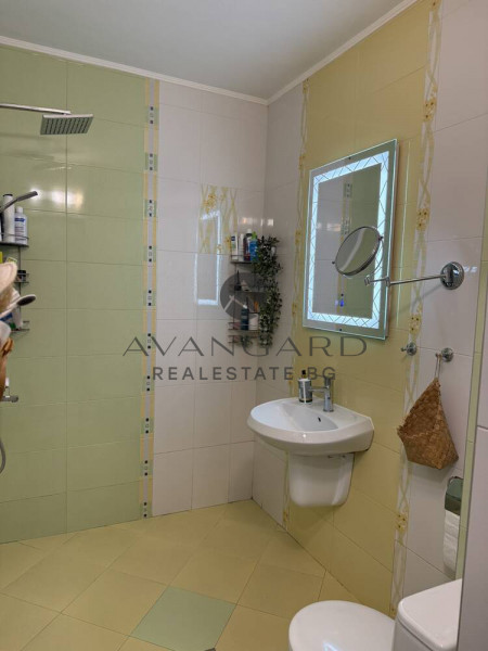 ТРИСТАЕН ОБЗАВЕДЕН АПАРТАМЕНТ! КЮЧУК ПАРИЖ!