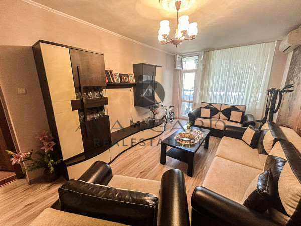 Two-room monolith Kamenitsa 2