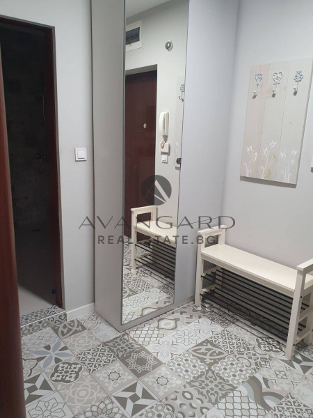 Act 16! Furnished one -bedroom gym. Vasil Kolarov
