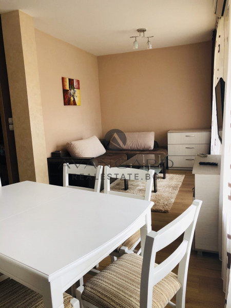 One -bedroom apartment in Kamenitsa 1