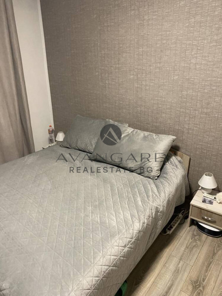 ДВУСТАЕН ОБЗАВЕДЕН! МАРАША!