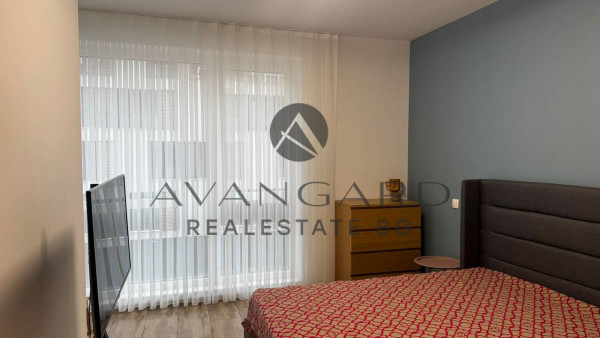 ДВУСТАЕН ОБЗАВЕДЕН / МОЛ ПЛОВДИВ