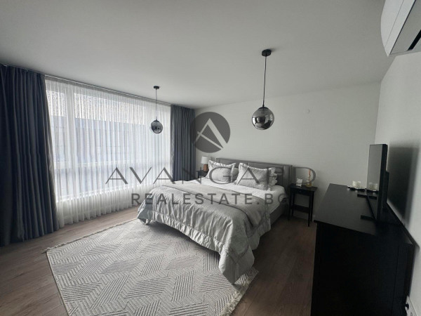 ЕДНОФАМИЛНА КЪЩА В ЗАТВОРЕН КОМПЛЕКС/ ТРАКИЯ