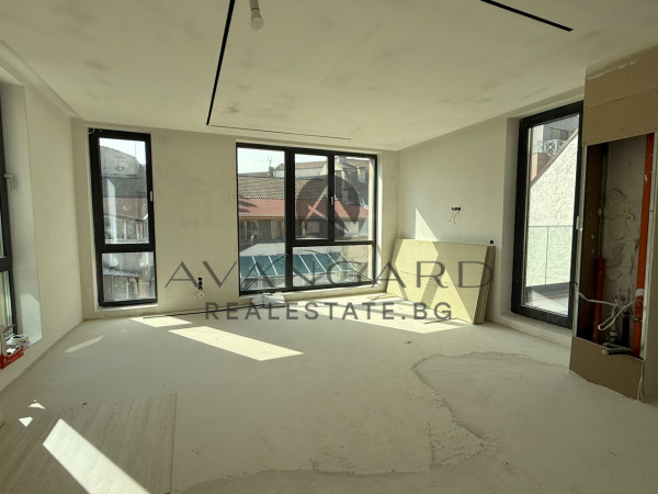 Three bedroom with Act 16 to Novotel Plovdiv!