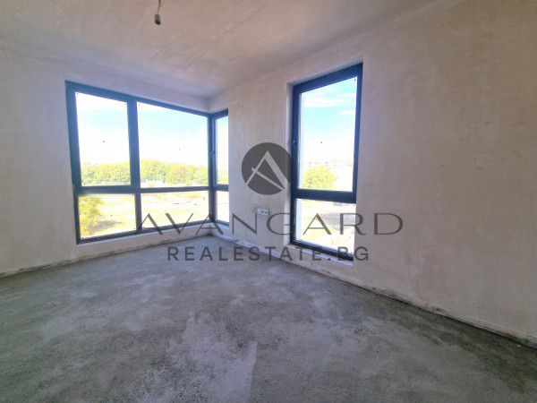 ДВУСТАЕН АПАРТАМЕНТ С ПАРКОМЯСТО