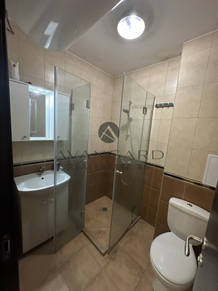 Top location! A three -bedroom furnished/ marassha