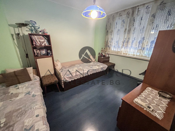 Two-room monolith Kamenitsa 2