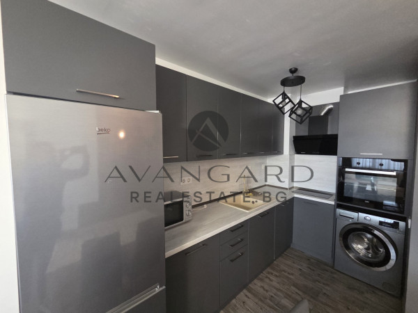 SPACIOUS/BEDROOM/YOUTH HILL