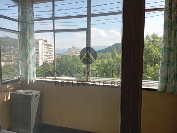 Двустаен РЕАЛНА КВАДРАТУРА МАРАША