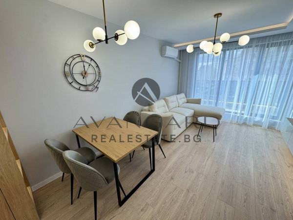 ТОП ЛОКАЦИЯ! Обзаведен двустаен до НЕПТУН