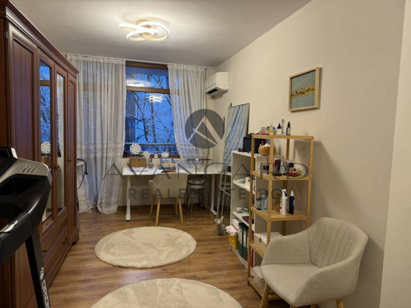 ТРИСТАЕН ОБЗАВЕДЕН АПАРТАМЕНТ! КЮЧУК ПАРИЖ!