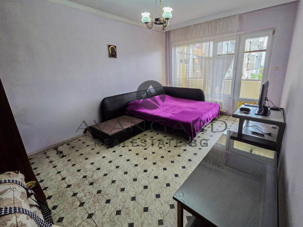 ТРИ ОТДЕЛНИ СТАИ !!! ОБЗАВЕДЕН/ТРАКИЯ/ДО ТЦ ФОРУМ !!!