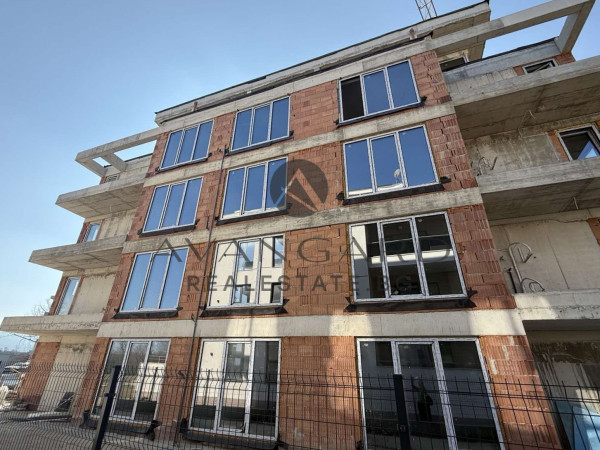 ДВУСТАЕН АПАРТАМЕНТ С АКТ14! КЪРШИЯКА!