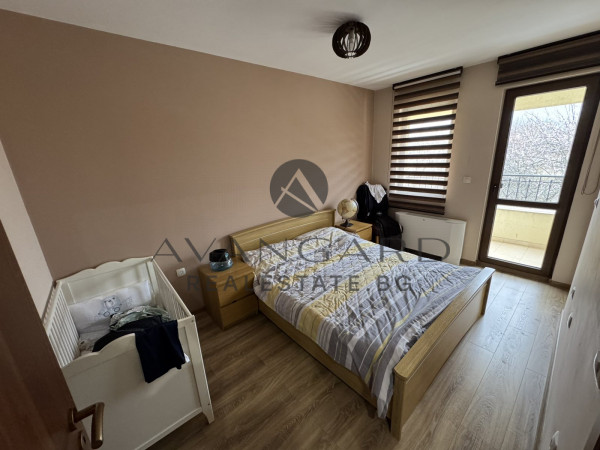 ДВУЕТАЖНА КЪЩА В ОСТРОМИЛА !!!