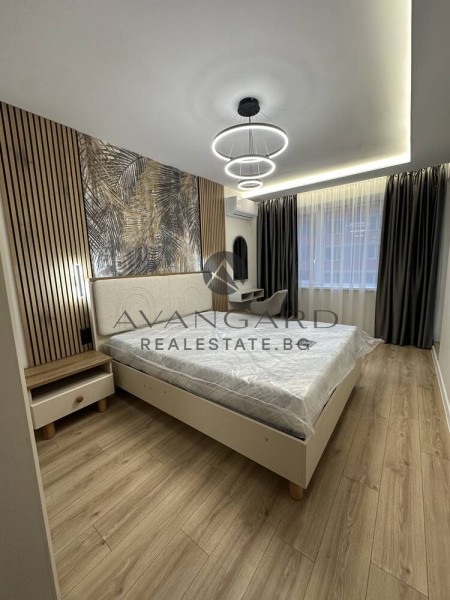 ЛУКСОЗЕН ДВУСТАЕН АПАРТАМЕНТ! СМИРНЕНСКИ!