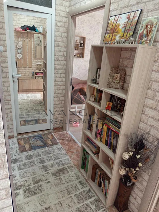 Two -bedroom after repairing Kashiyaka