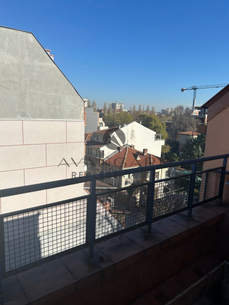 FURNISHED three-room apartment / Marasha