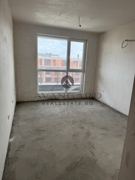 ТРИСТАЕН АПАРТАМЕНТ! ГРЕБНА БАЗА!