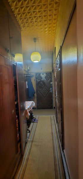 Двустаен с три отделни стаи до МОЛ Пловдив