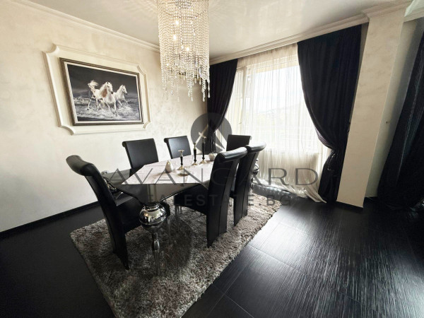 Luxury two -bedroom apartment! Karshiyaka!