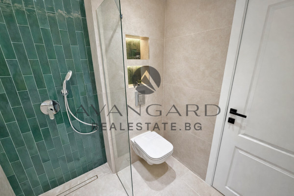 АКТ 16! Луксозен двустаен Южен