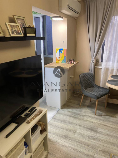 ДВУСТАЕН ОБЗАВЕДЕН! МАРАША!