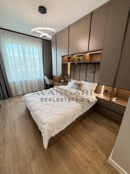 АКТ 16 !!! ТРИСТАЕН/ОБЗАВЕДЕН/КЪРШИЯКА