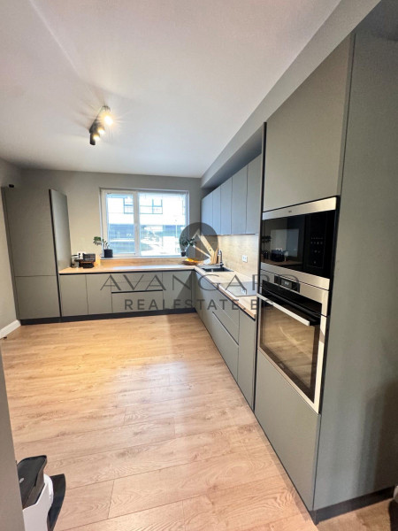 ЕДНОФАМИЛНА КЪЩА В ЗАТВОРЕН КОМПЛЕКС/ ТРАКИЯ