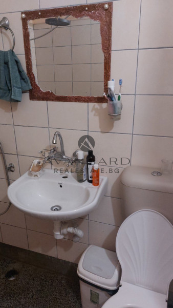 ДВУСТАЕН С ЮЖНО ИЗЛОЖЕНИЕ ДО КАМЕЛА