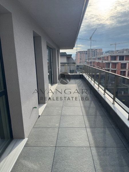 ТРИСТАЕН АПАРТАМЕНТ! ГРЕБНА БАЗА!