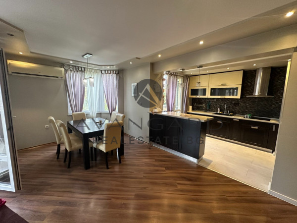 ТРИСТАЕН ОБЗАВЕДЕН С ВЪЗМОЖНОСТ ЗА ЗАКУПУВАНЕ НА ГАРАЖ/ У-ЩЕ Д. ТАЛЕВ