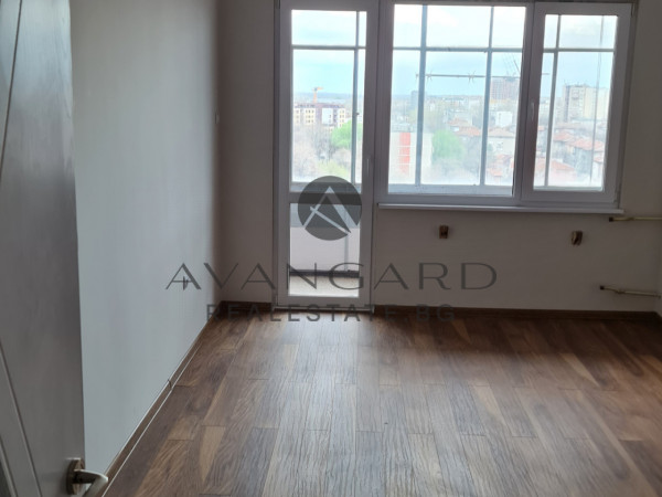 ИЗГОДЕН ТРИСТАЕН АПАРТАМЕНТ! КЪРШИЯКА!