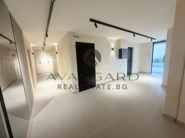 ПРОСТОРЕН ТРИСТАЕН В НОВА СГРАДА С АКТ 16 !