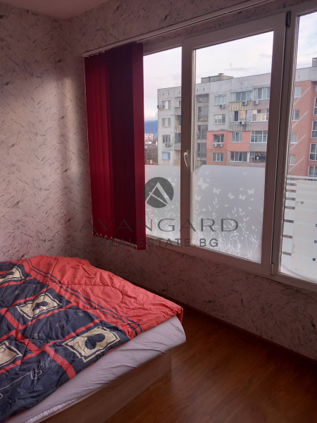 Двустаен апартамент р-т Далия