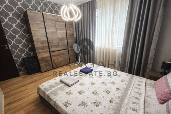 Furnished one -bedroom newcomer