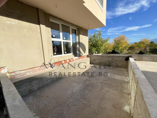 АКТ 14! ДВУСТАЕН С ДВОР! НОВА СГРАДА