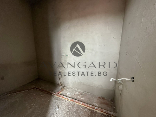 HOUSE WITH YARD AND GARAGE! BELOMORSKI