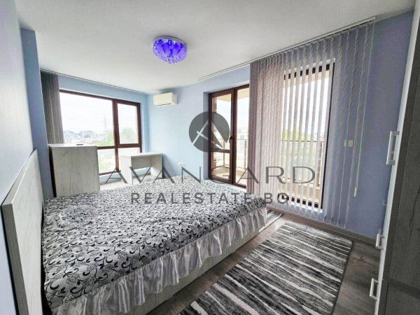 Обзаведен двустаен С ПАРКОМЯСТО