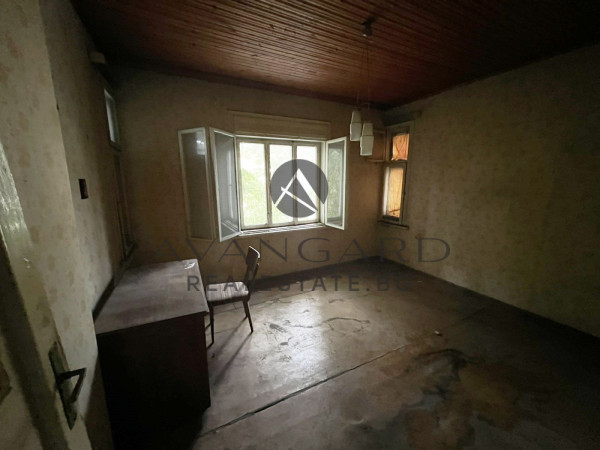 Floor of a house / military hospital