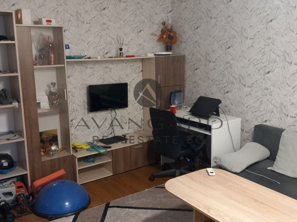 Двустаен апартамент р-т Далия