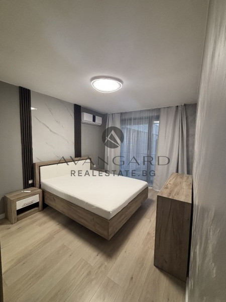 ЛУКСОЗЕН ДВУСТАЕН !!! ХРИСТО СМИРНЕНСКИ !!!