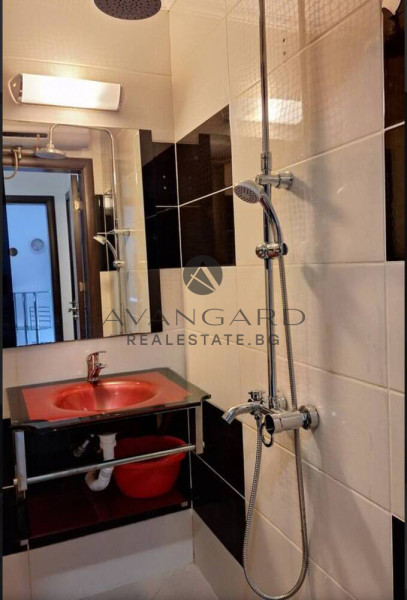 Двустаен обзаведен / Смирненски