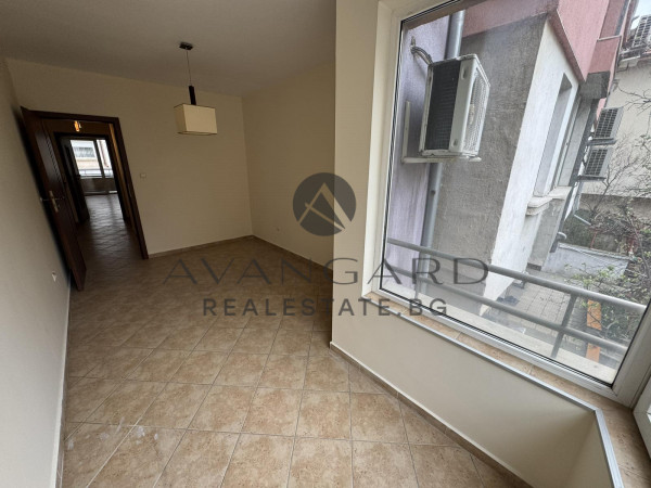 ТРИСТАЕН АПАРТАМЕНТ !!! НОВОТЕЛА !!! ГАРАЖ ВКЛЮЧЕН В ЦЕНАТА !!!