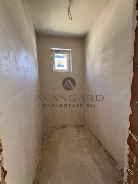 Two -bedroom apartment with Act 14!