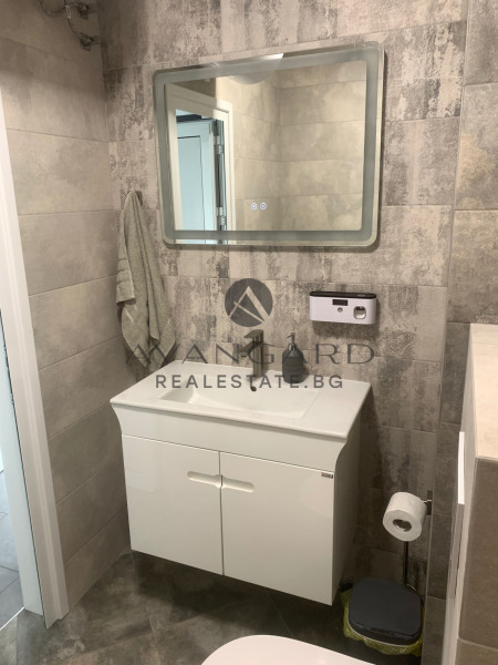 ДВУСТАЕН С ПАРКОМЯСТО! ОБЗАВЕДЕН ! КЪРШИЯКА!