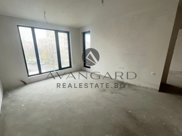 One-room apartment / Thrace